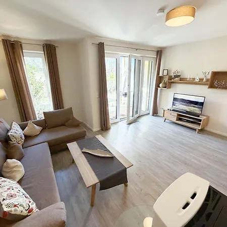 Haus Sterntaucher Whg 02 Mit Terrasse * Thiessow